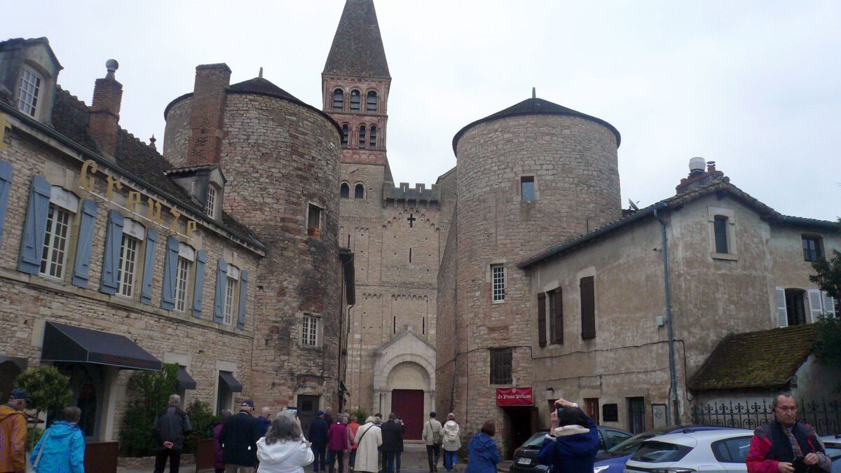 Benediktinerabtei | Abteikirche 11 Jh